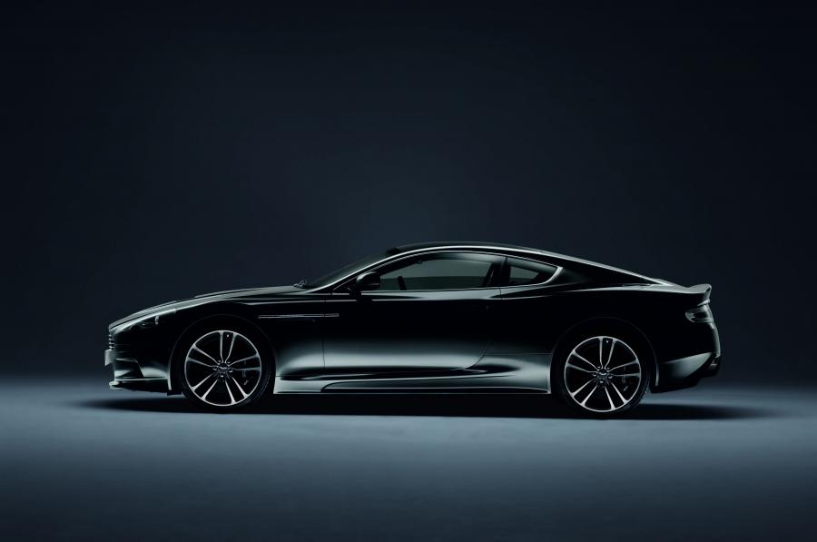  Aston Martin DBS Carbon Black Edition 2010 года  (UK) (фото 1 из 3)